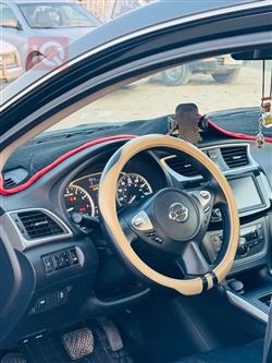 نیسان سێنترا